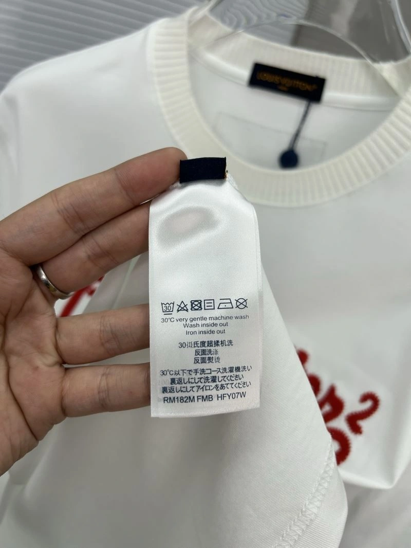 Louis Vuitton T-Shirts TechFriendly 132586
