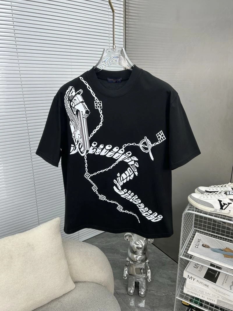 Louis Vuitton T-Shirts Trendsetting 132588