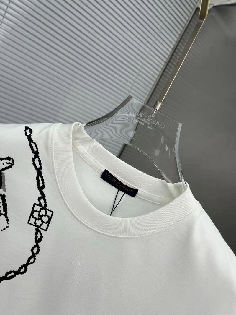Louis Vuitton T-Shirts Trendsetting 132588