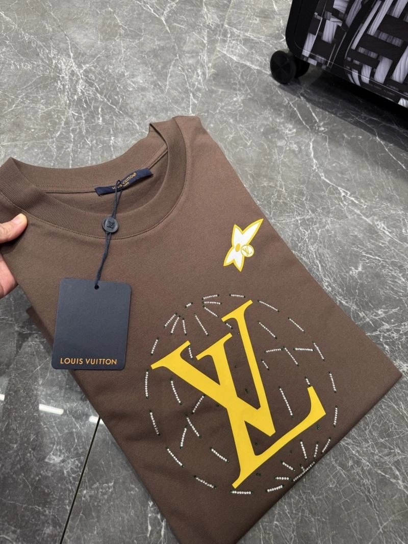 Practical Louis Vuitton T-Shirts 132576
