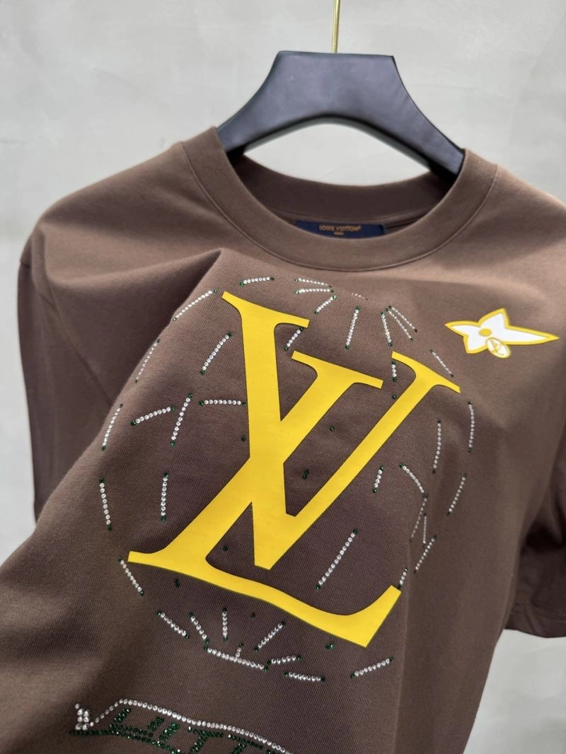 Practical Louis Vuitton T-Shirts 132576