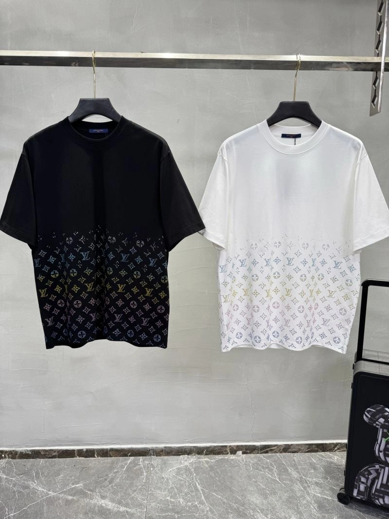 Louis Vuitton T-Shirts HighPerformance 132581