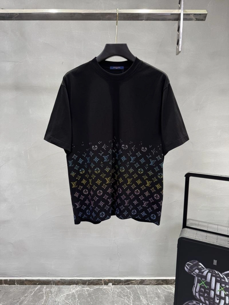 Louis Vuitton T-Shirts HighPerformance 132581