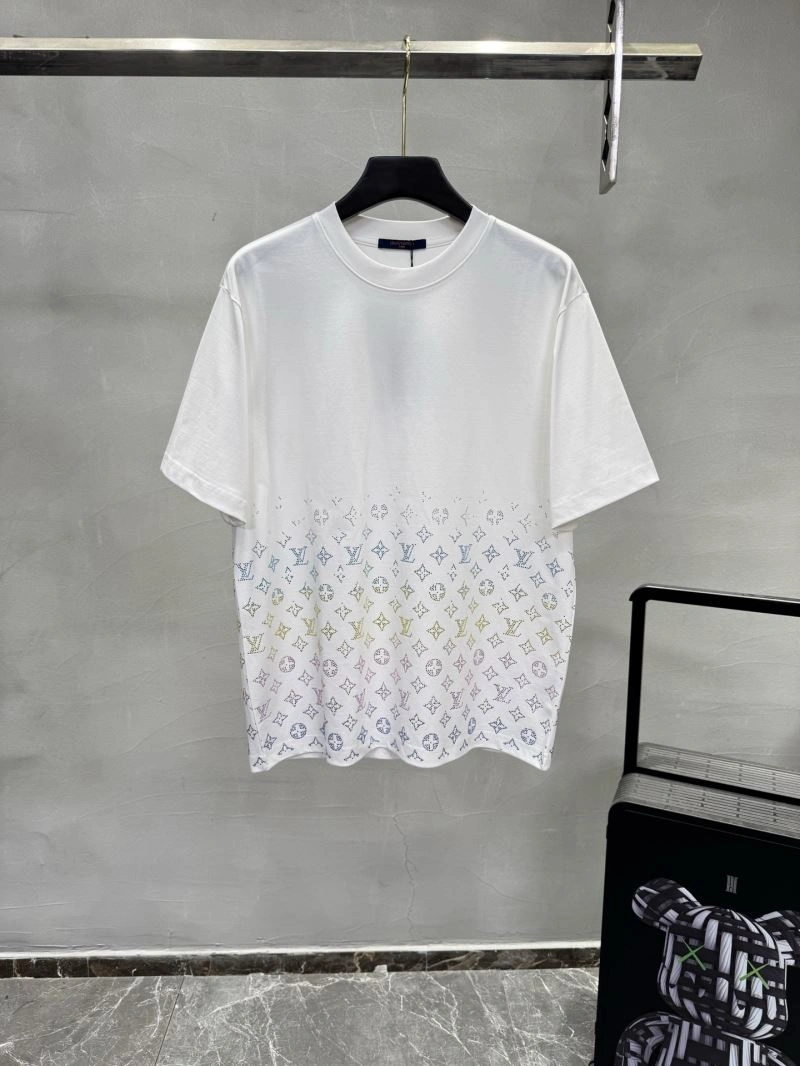 Louis Vuitton T-Shirts HighPerformance 132581