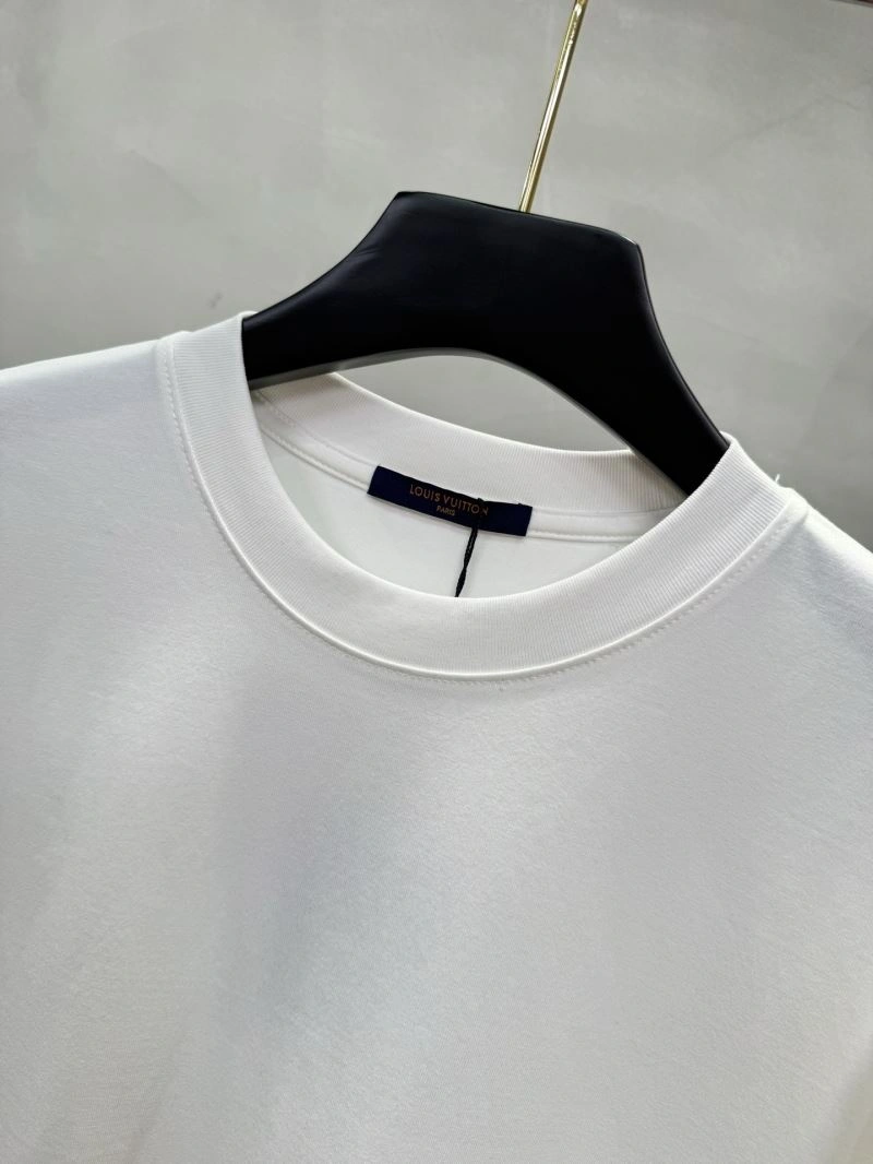 Louis Vuitton T-Shirts HighPerformance 132581