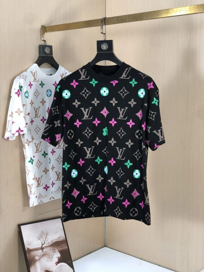 DailyWear Louis Vuitton T-Shirts 132601