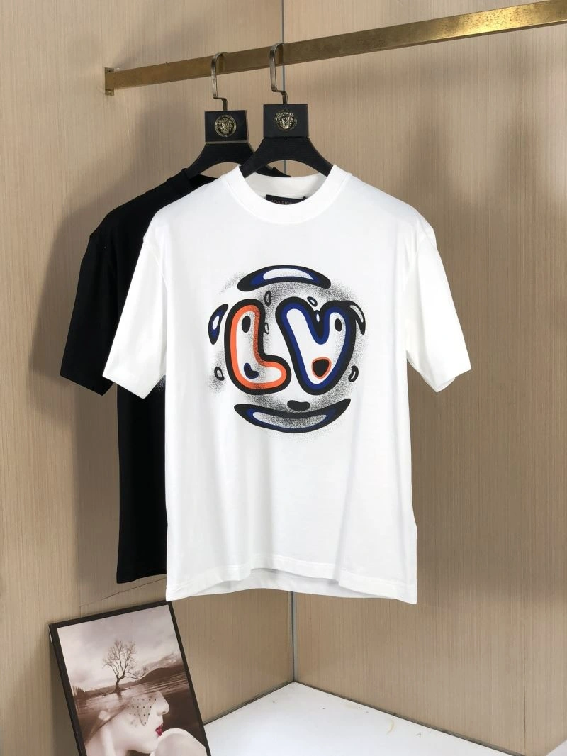 Louis Vuitton T-Shirts Bold 132597