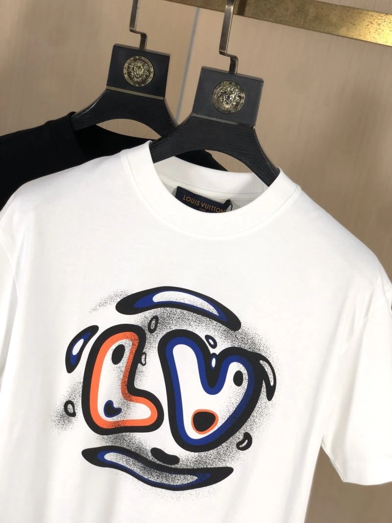 Louis Vuitton T-Shirts Bold 132597