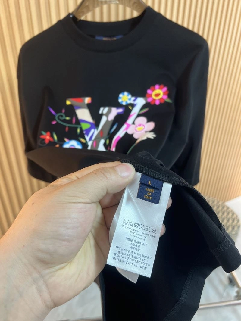 Louis Vuitton T-Shirts Durable 132583