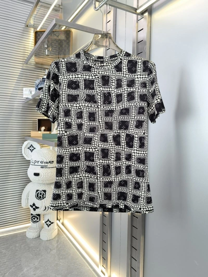 Louis Vuitton T-Shirts Comfortable 132575
