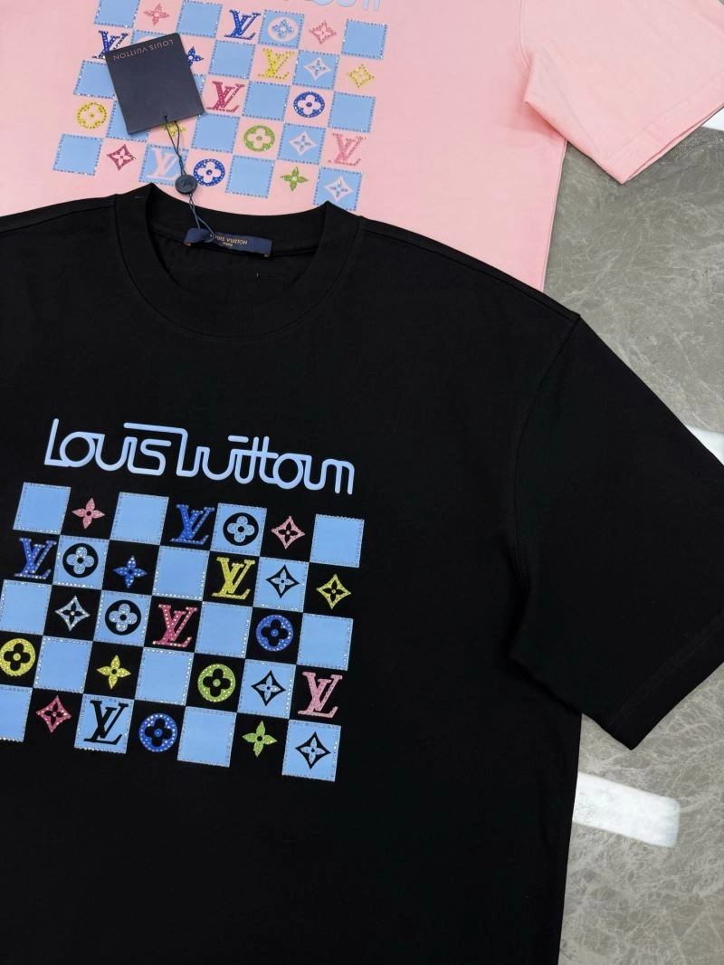 AllSeason Louis Vuitton T-Shirts 132596