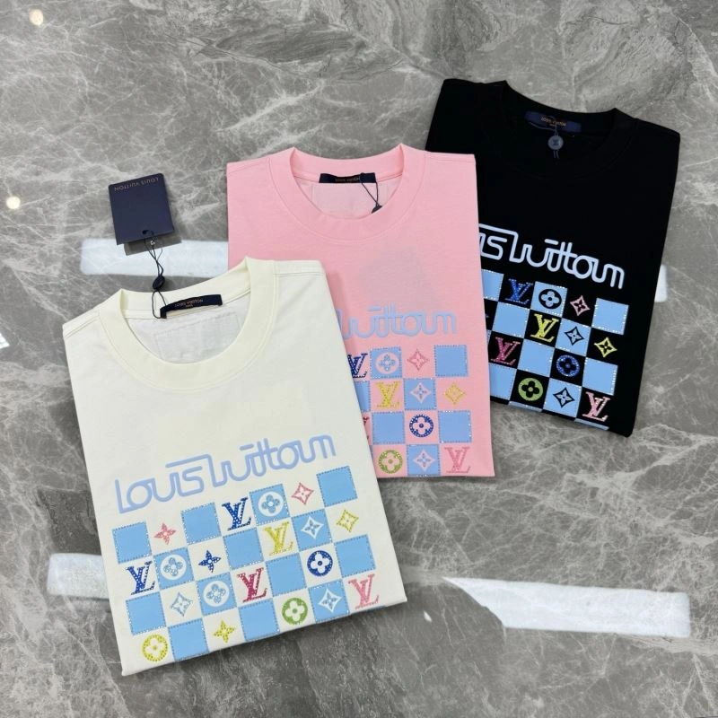 AllSeason Louis Vuitton T-Shirts 132596