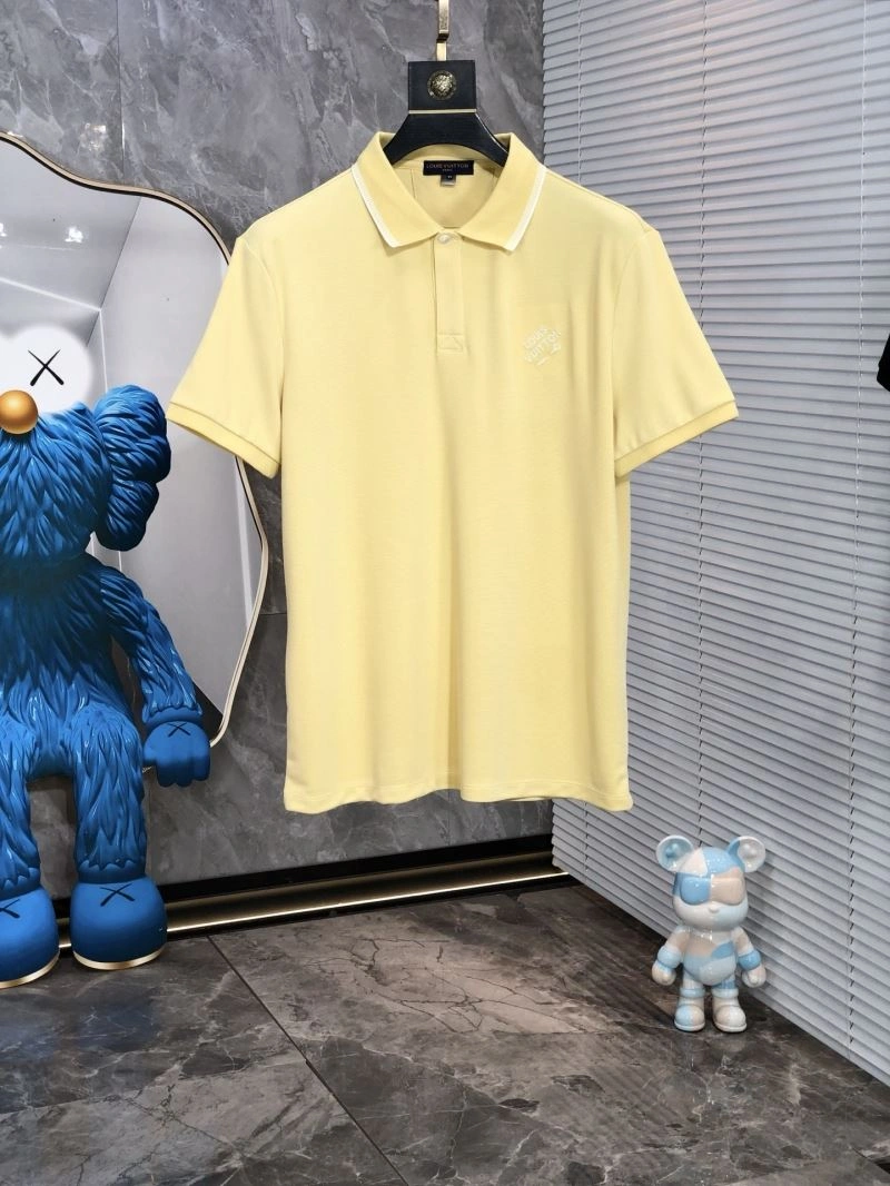 Elegant Louis Vuitton T-Shirts 132593