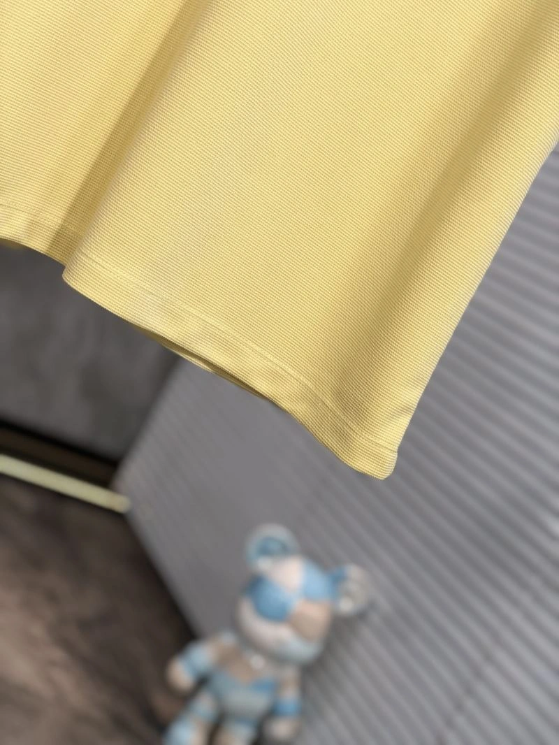 Elegant Louis Vuitton T-Shirts 132593
