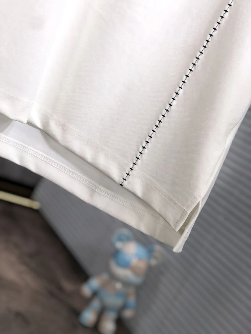 Louis Vuitton T-Shirts WaterResistant 132579