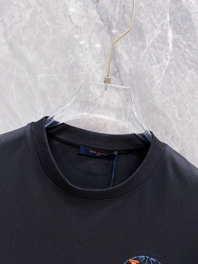 Louis Vuitton T-Shirts Classic 132572
