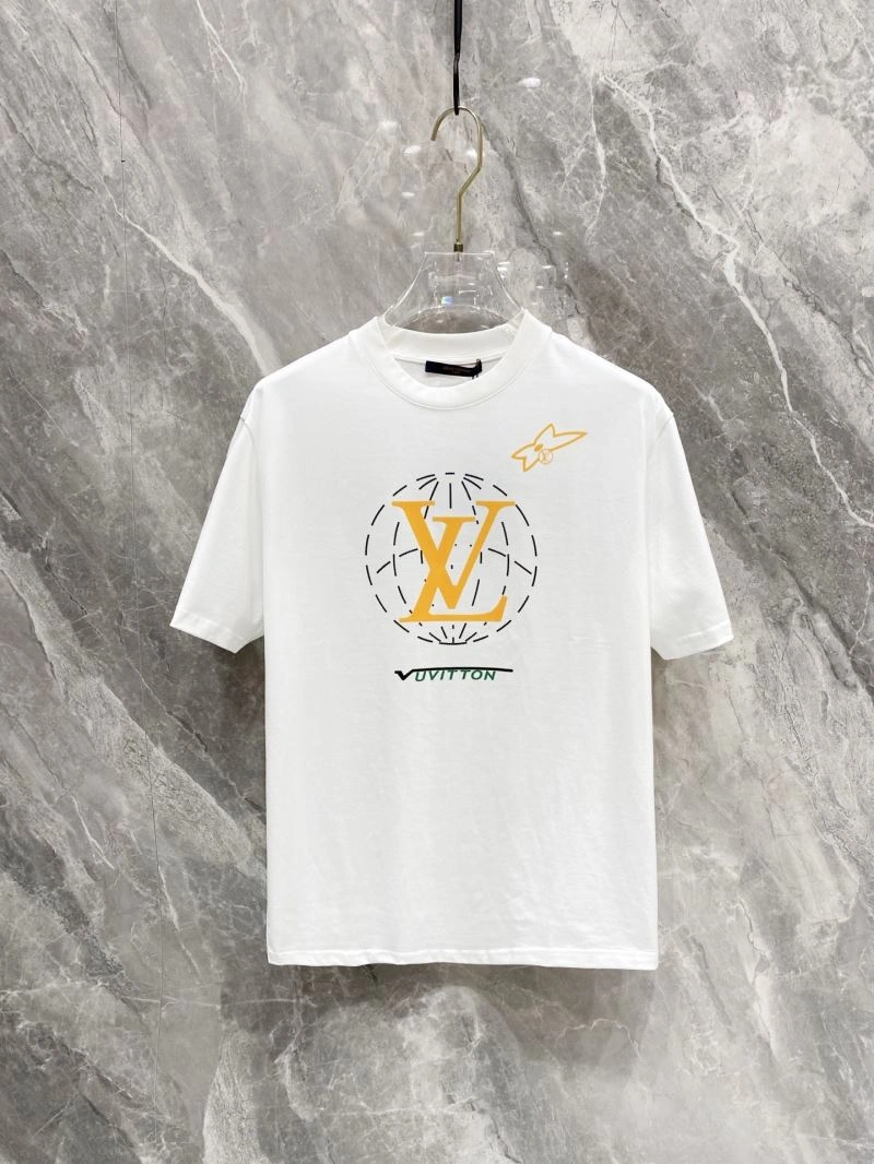 Vibrant Louis Vuitton T-Shirts 132570
