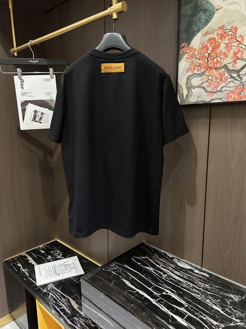 Louis Vuitton T-Shirts Comfortable 132568