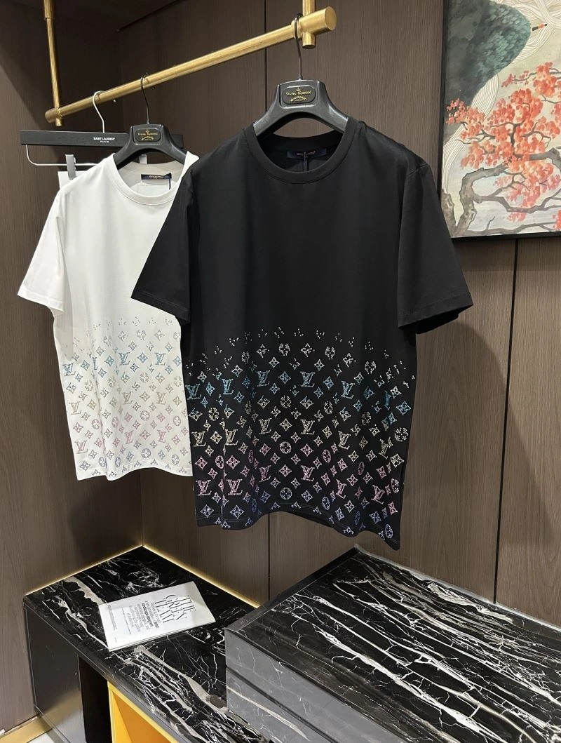 Practical Louis Vuitton T-Shirts 132569