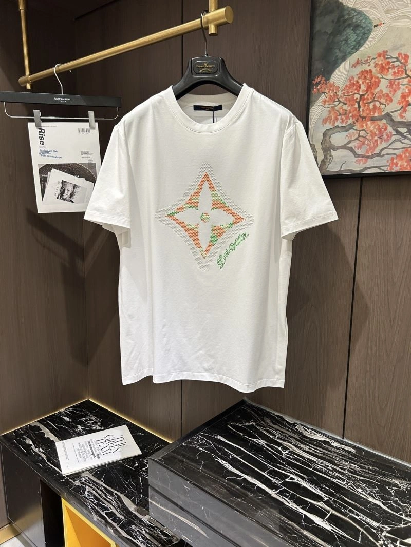 Attractive Louis Vuitton T-Shirts 132564