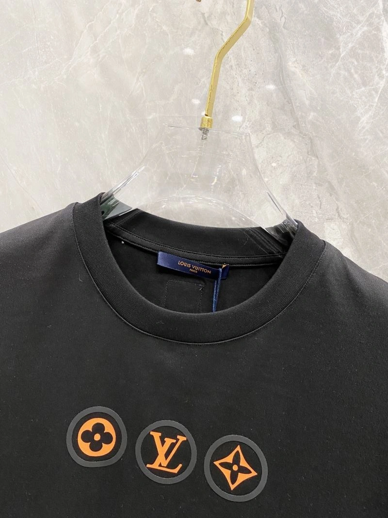 Louis Vuitton T-Shirts Chic 132539