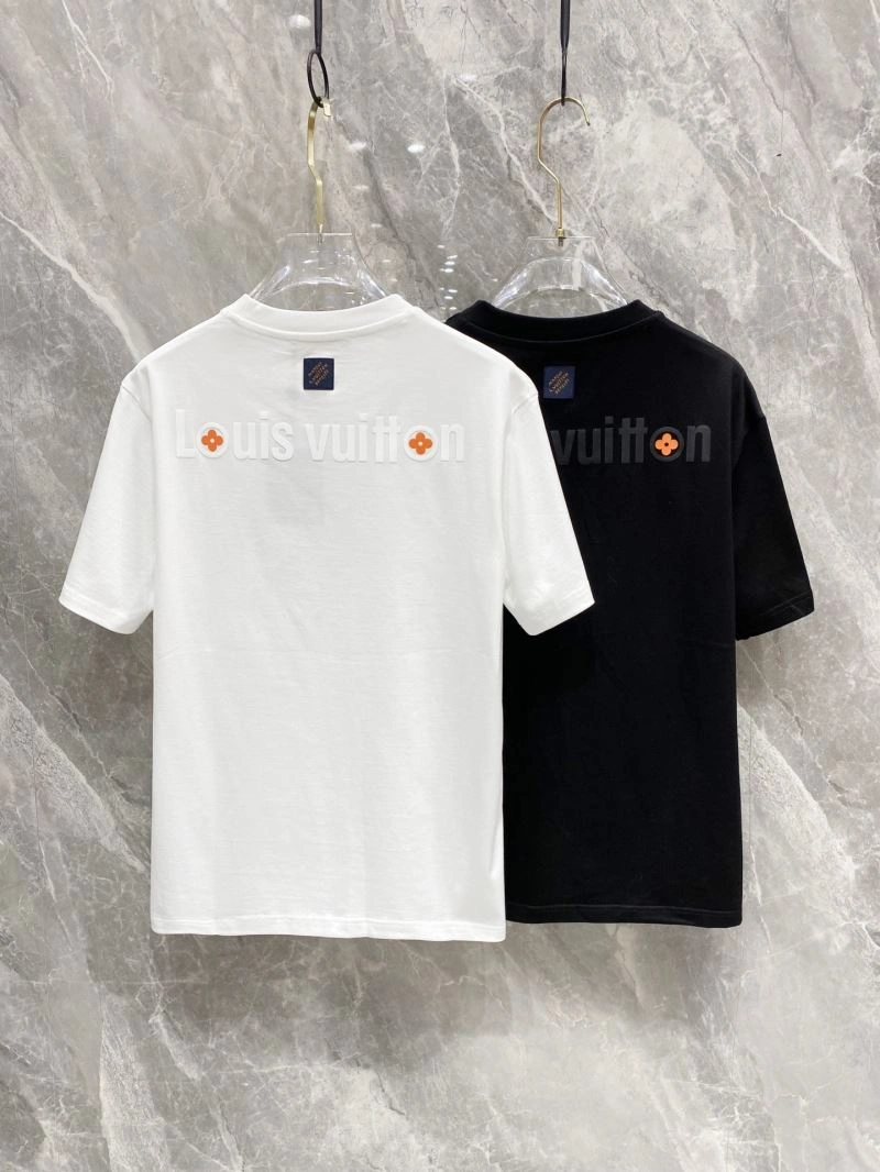 Louis Vuitton T-Shirts Chic 132539