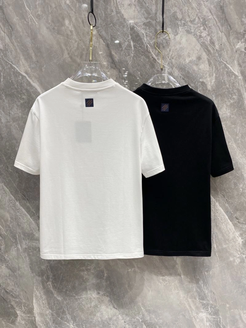 Louis Vuitton T-Shirts Unisex 132546