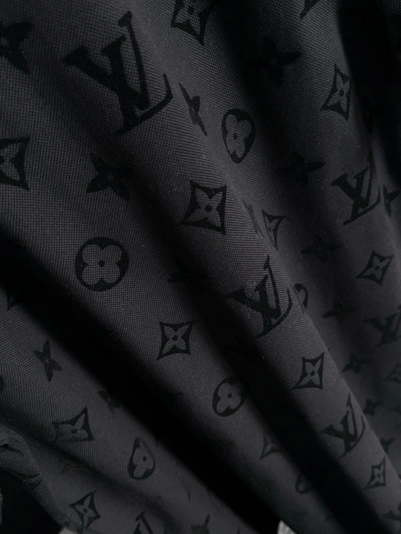 Louis Vuitton T-Shirts Flexible 132548