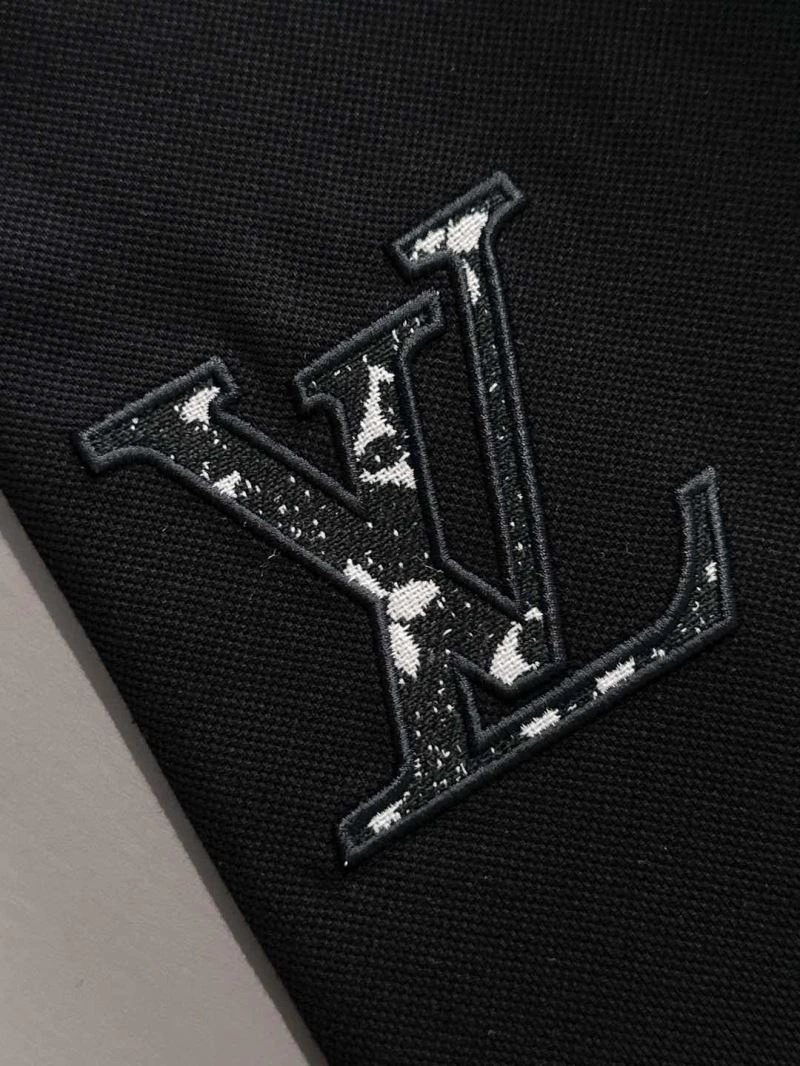 TravelReady Louis Vuitton T-Shirts 132547