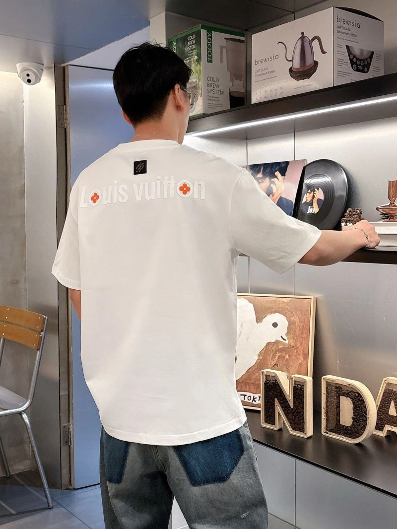 Louis Vuitton T-Shirts SoftTouch 132556
