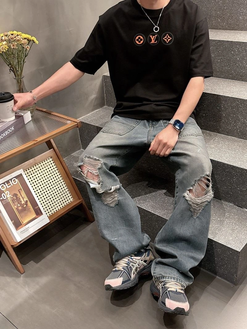 Louis Vuitton T-Shirts Breathable 132542