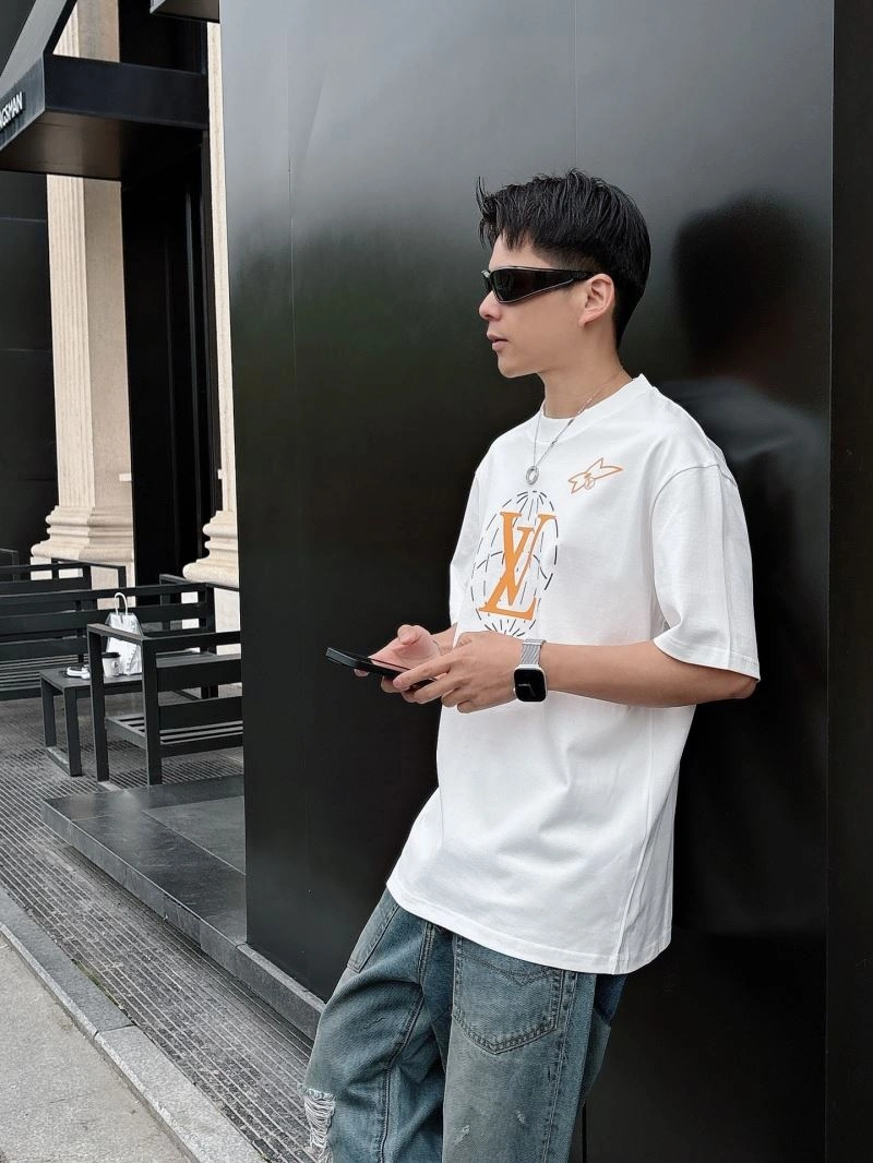 Louis Vuitton T-Shirts SmoothTexture 132553