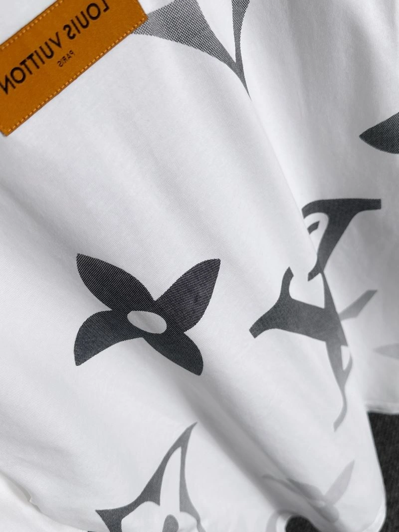 ComfortFit Louis Vuitton T-Shirts 132558