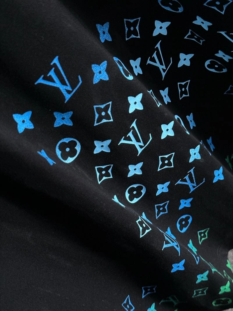 Louis Vuitton T-Shirts Durable 132541