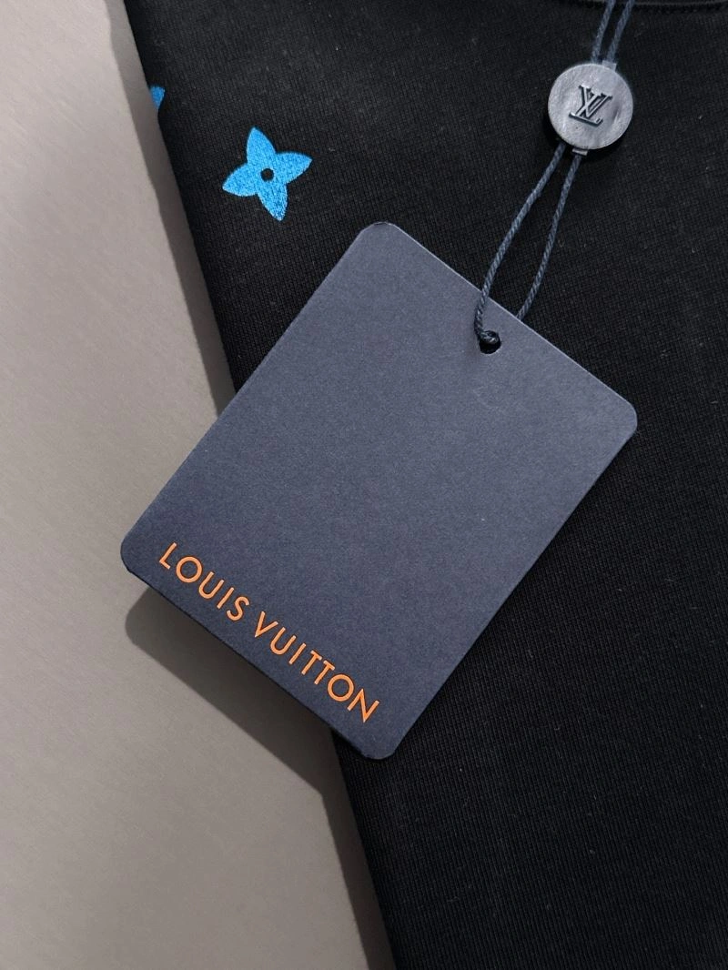 Louis Vuitton T-Shirts Durable 132541