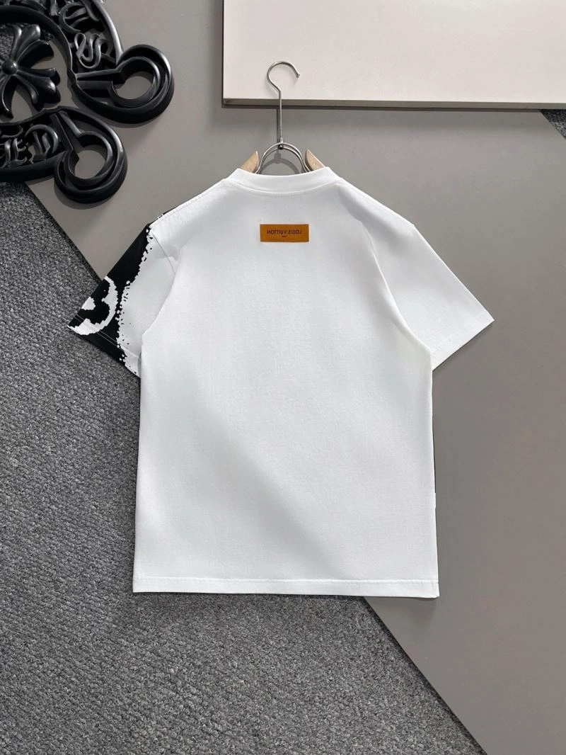 Versatile Louis Vuitton T-Shirts 132554