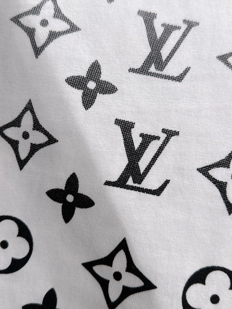 Supportive Louis Vuitton T-Shirts 132536