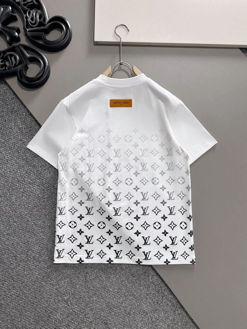 Supportive Louis Vuitton T-Shirts 132536