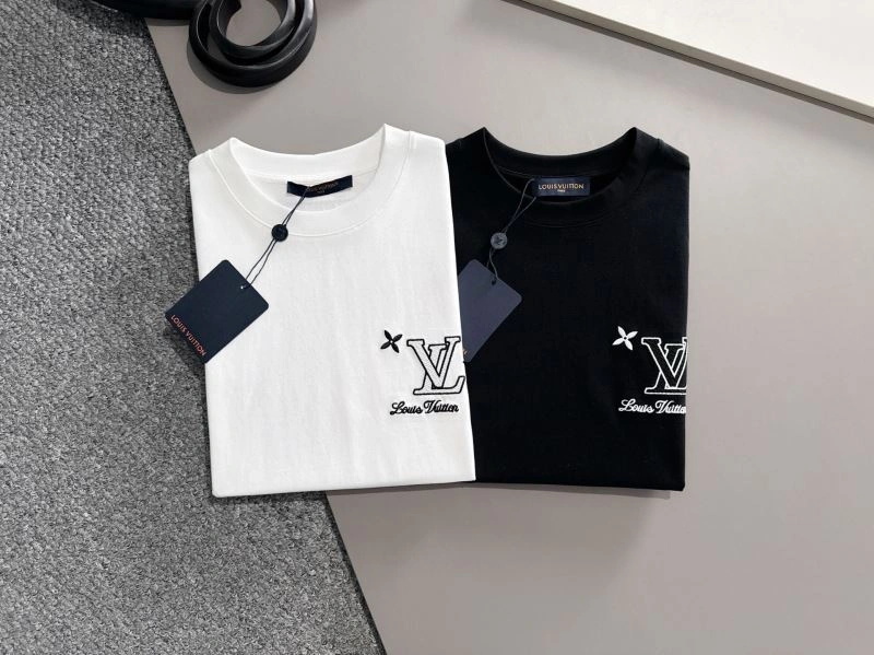 SunProtective Louis Vuitton T-Shirts 132605