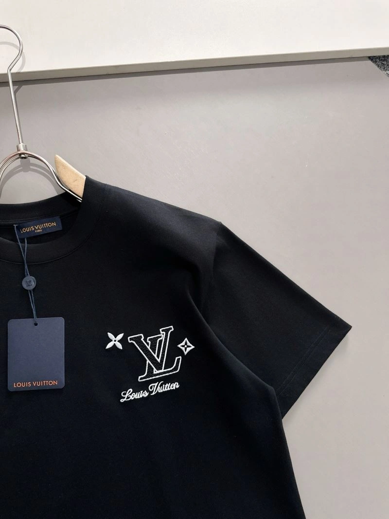 SunProtective Louis Vuitton T-Shirts 132605