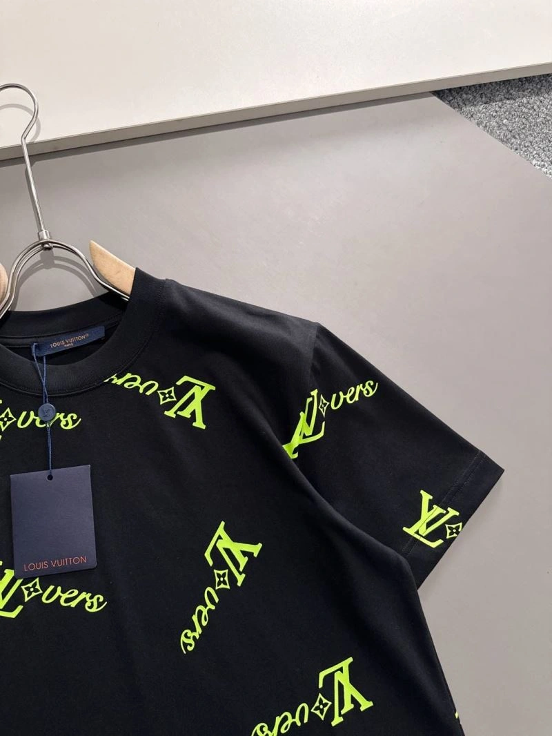 Louis Vuitton T-Shirts Comfortable 132528