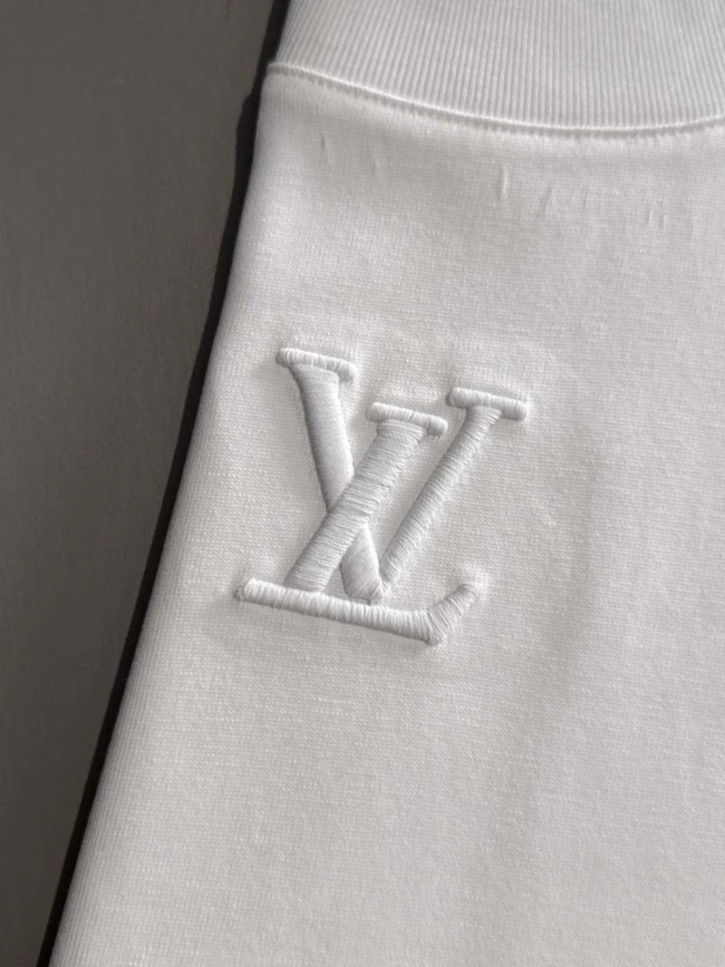 Louis Vuitton T-Shirts ZipUp 132527