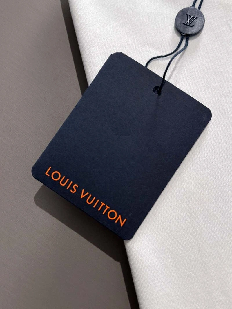 Louis Vuitton T-Shirts ZipUp 132527