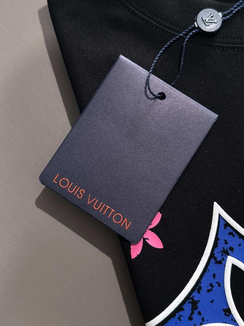 Upgraded Louis Vuitton T-Shirts 132521