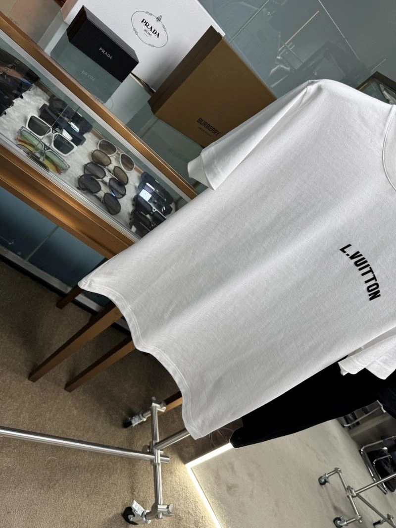 Unique Louis Vuitton T-Shirts 132508
