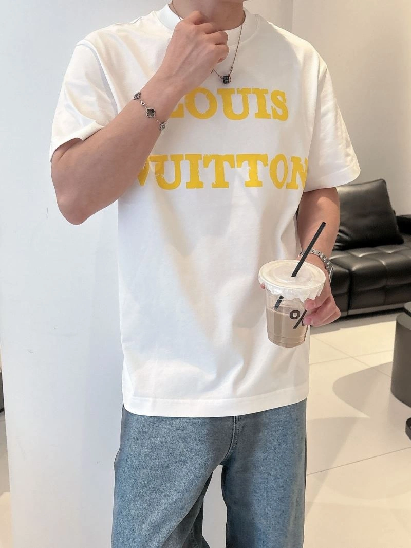 Louis Vuitton T-Shirts WrinkleFree 132514