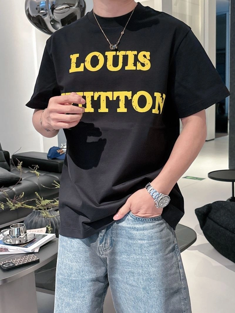 TravelReady Louis Vuitton T-Shirts 132503
