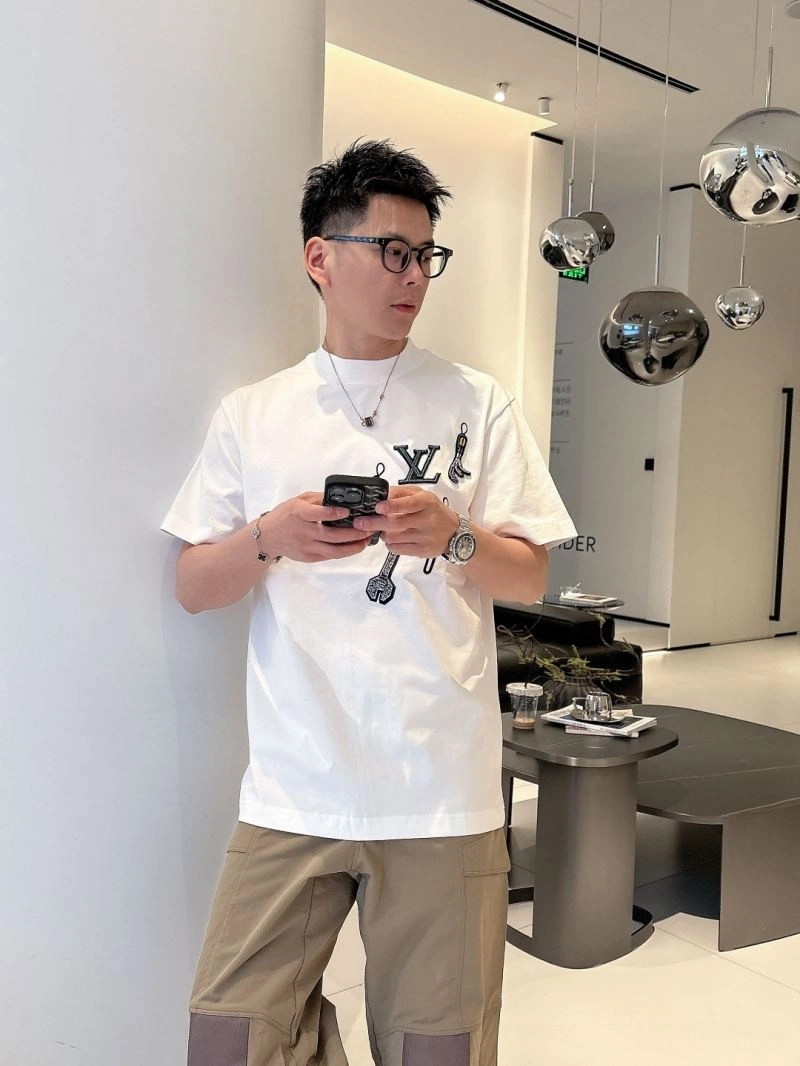 Louis Vuitton T-Shirts Tailored 132507