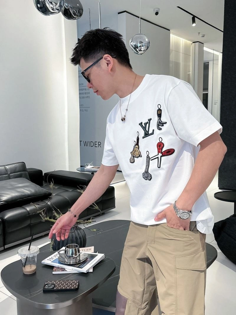 Louis Vuitton T-Shirts Tailored 132507