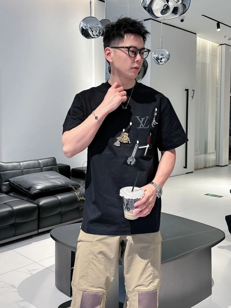 Reliable Louis Vuitton T-Shirts 132510